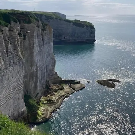 'les Hirondelles' Between Etretat & Le Havre *