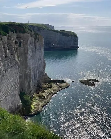 'les Hirondelles' Between Etretat & Le Havre بيت للعطل